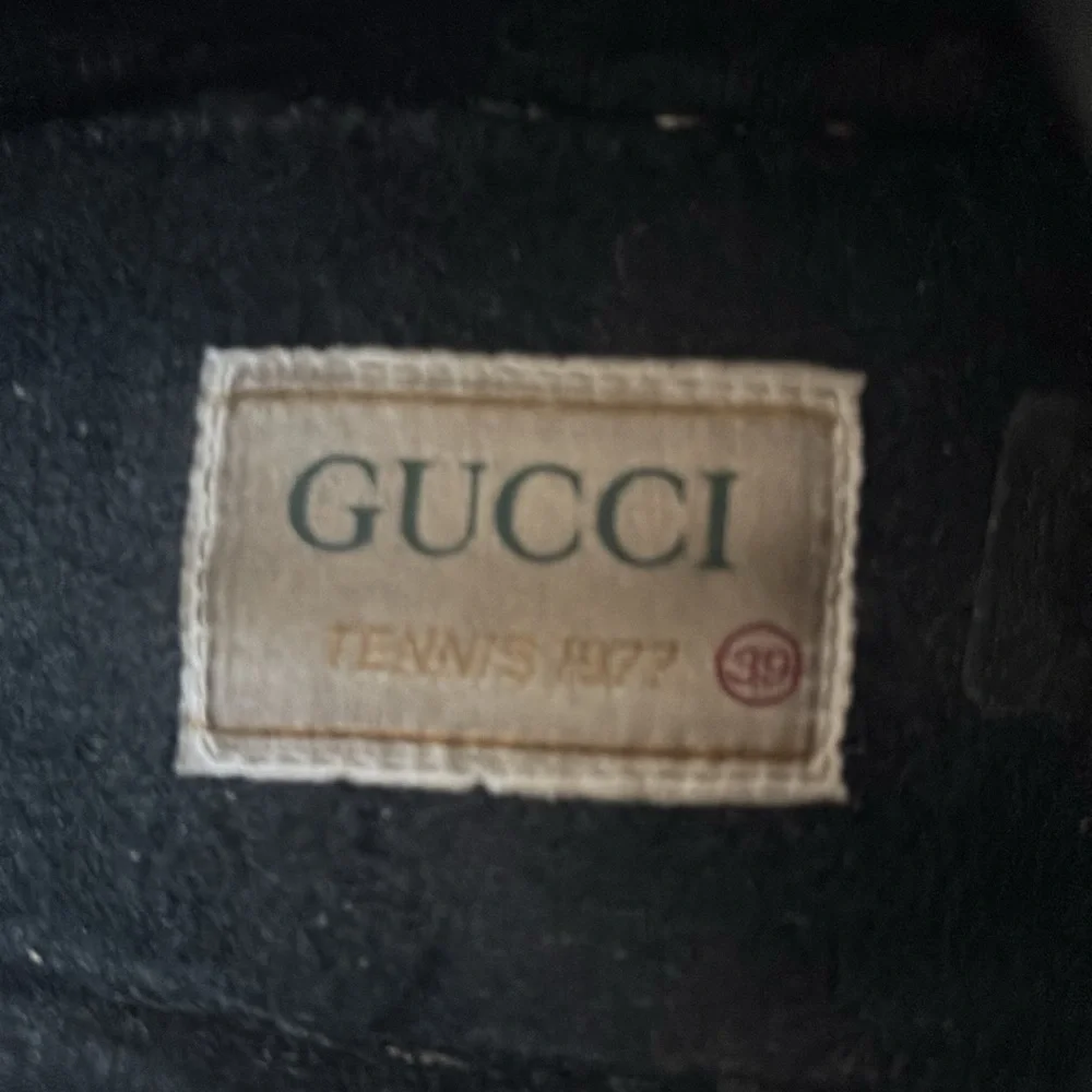 Gucci Sneakers (Repost)